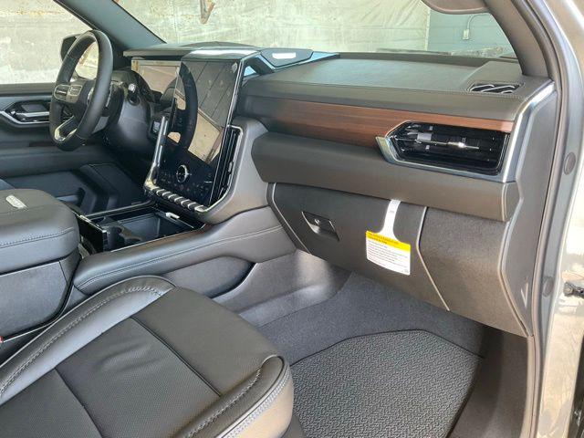 2026 GMC Yukon 4WD Denali