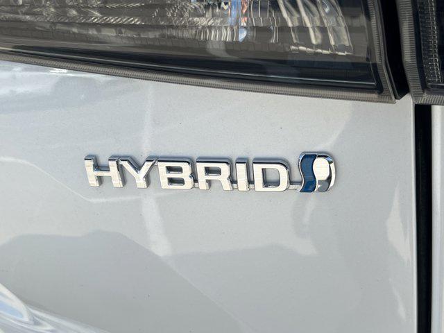 2023 Toyota Highlander Hybrid Platinum