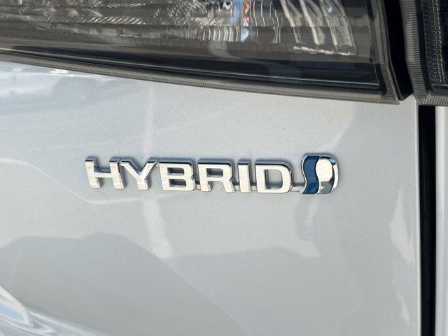 2023 Toyota Highlander Hybrid Platinum