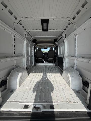 2025 Ram ProMaster 2500 Cargo Van Tradesman High Roof 136" WB w/Pass Seat
