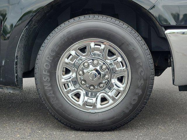 2019 Nissan 3500 SL V8
