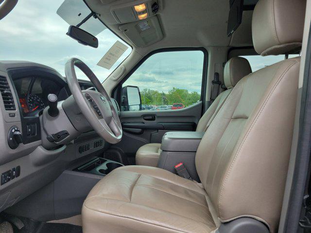 2019 Nissan 3500 SL V8