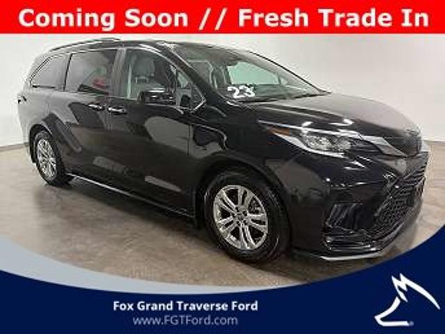 2023 Toyota Sienna XLE 8 Passenger for sale in Traverse City, MI