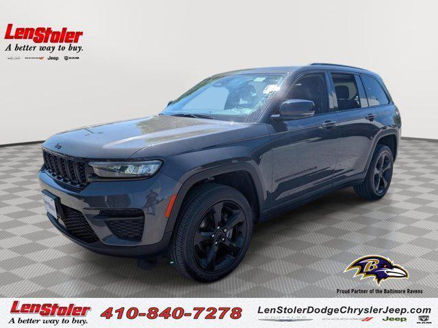 2023 Jeep Grand Cherokee Altitude 4x4 2023 Jeep Grand Cherokee Altitude 4x4