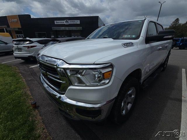 2019 RAM 1500 Big Horn/Lone Star Crew Cab 4x4 57 Box