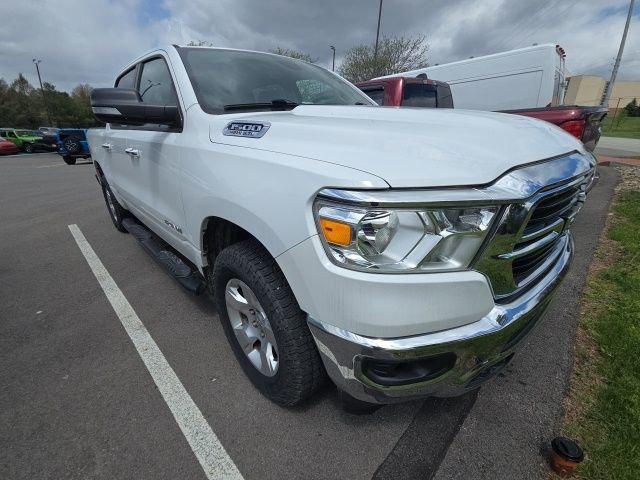 2019 RAM 1500 Big Horn/Lone Star Crew Cab 4x4 57 Box