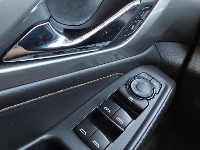 2021 Chevrolet Traverse FWD LT Leather