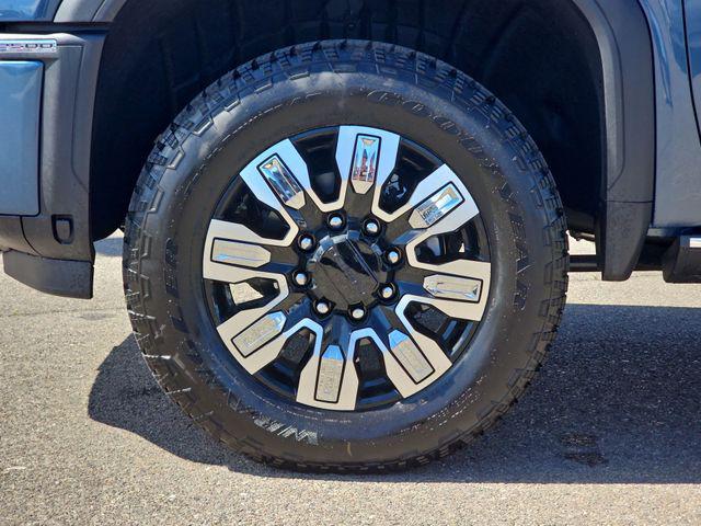 2026 GMC Sierra 2500HD Crew Cab, Standard Bed, Denali, 4WD