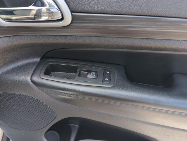 2021 Jeep Grand Cherokee Laredo E 4x4