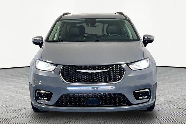 Used 2023 Chrysler Pacifica Limited For Sale in Millington, TN