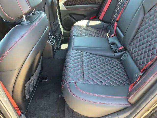 2022 Genesis G70 3.3T RWD