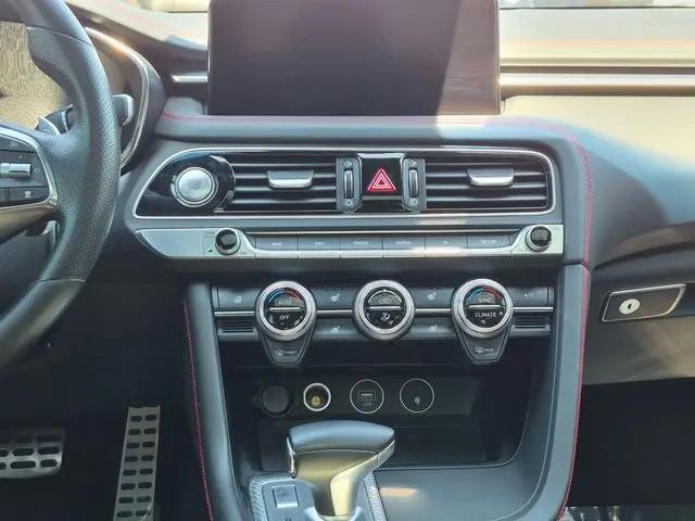 2022 Genesis G70 3.3T RWD
