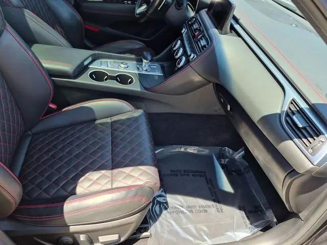 2022 Genesis G70 3.3T RWD