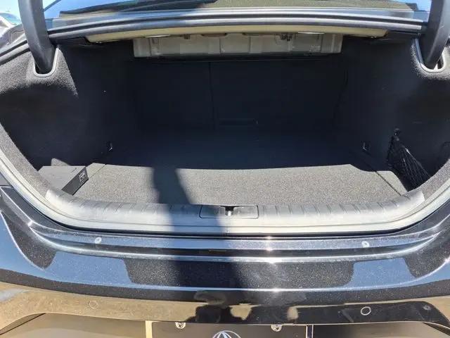 2022 Genesis G70 3.3T RWD