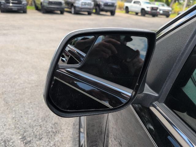 2022 GMC Canyon 2WD Crew Cab Short Box Denali