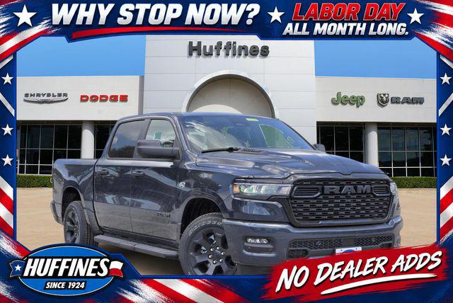 2026 RAM Ram 1500 RAM 1500 EXPRESS CREW CAB 4X4 57 BOX