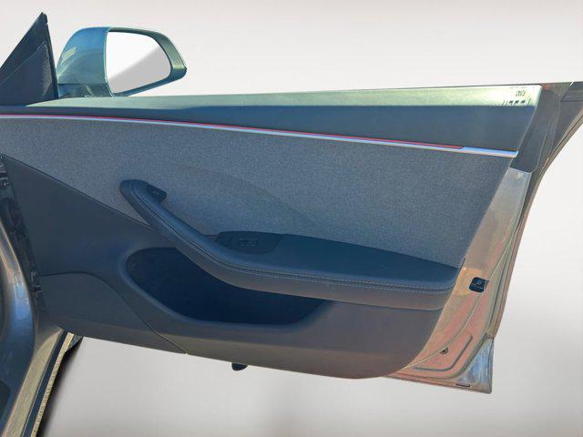2025 Tesla Model 3 Long Range Rear-Wheel Drive