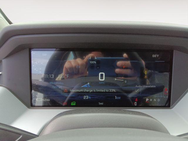 2027 Chevrolet Bolt LT FWD