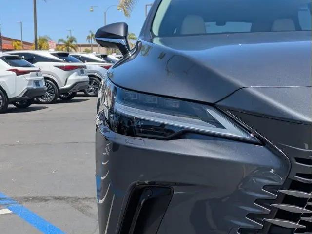 2026 Lexus RX 450h+ Luxury