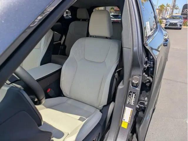 2026 Lexus RX 450h+ Luxury