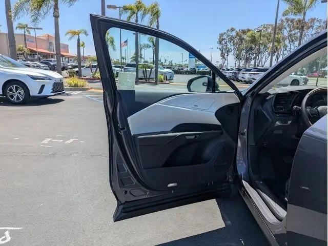 2026 Lexus RX 450h+ Luxury