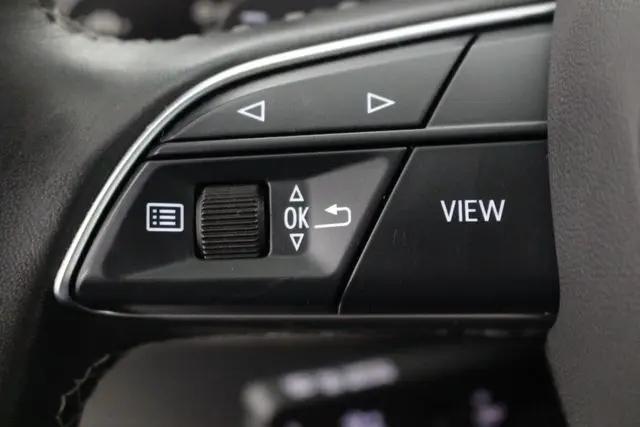 2022 Audi Q8 Premium Plus 55 TFSI quattro Tiptronic