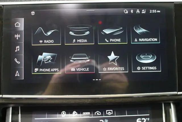 2022 Audi Q8 Premium Plus 55 TFSI quattro Tiptronic