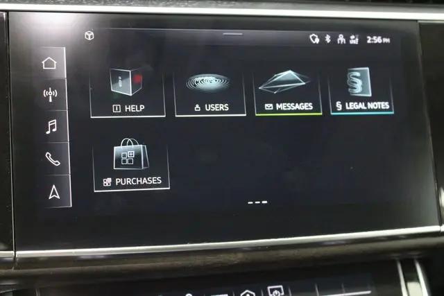 2022 Audi Q8 Premium Plus 55 TFSI quattro Tiptronic