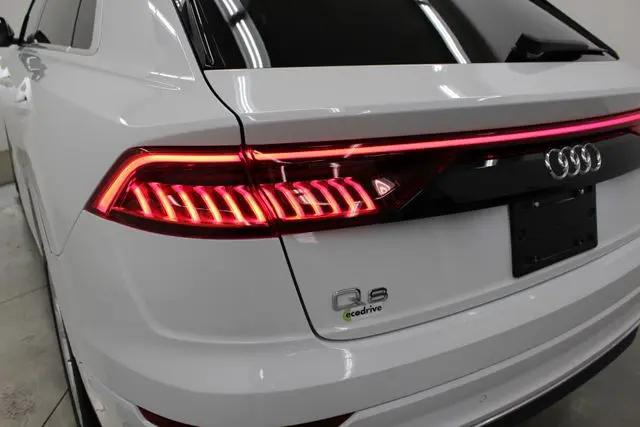 2022 Audi Q8 Premium Plus 55 TFSI quattro Tiptronic