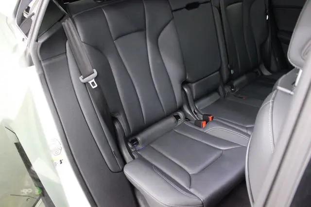 2022 Audi Q8 Premium Plus 55 TFSI quattro Tiptronic