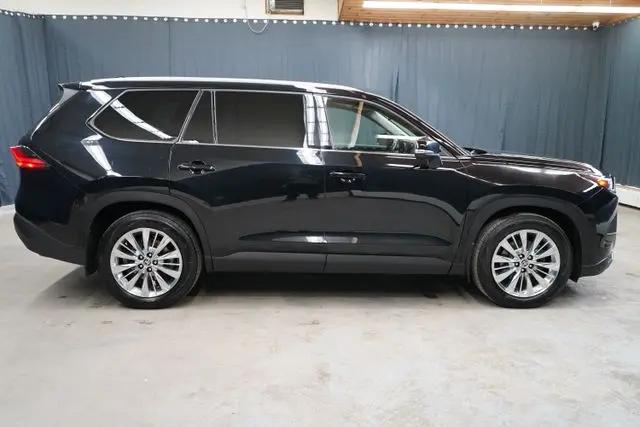 2024 Toyota Grand Highlander Platinum
