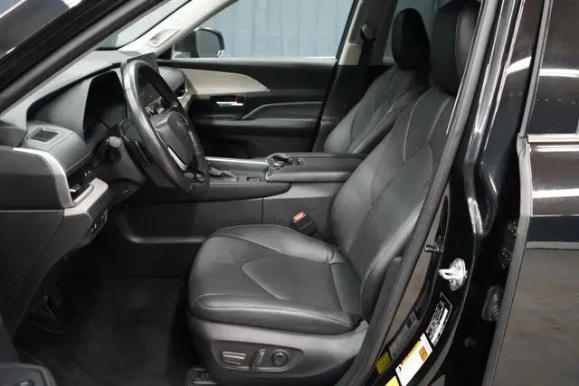 2024 Toyota Grand Highlander Platinum