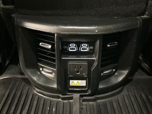 2022 Ram 3500 Laramie Crew Cab 4x4 8' Box