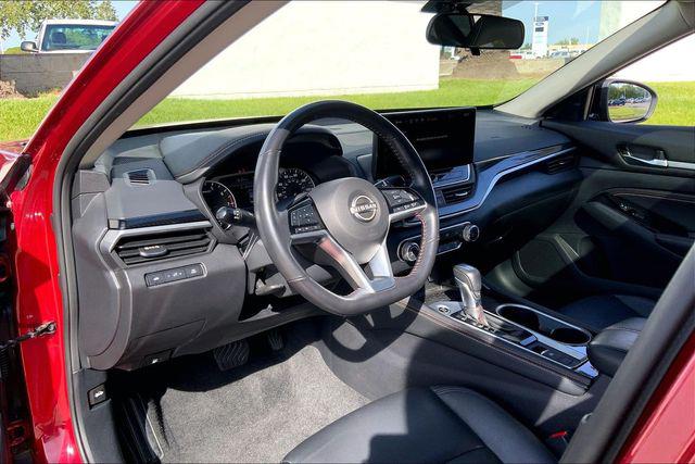 2023 Nissan Altima SR Intelligent AWD