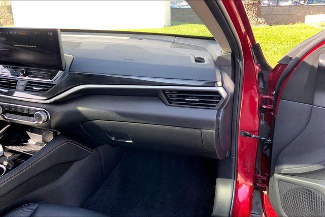 2023 Nissan Altima SR Intelligent AWD