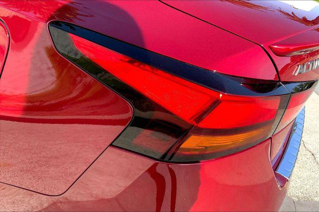 2023 Nissan Altima SR Intelligent AWD
