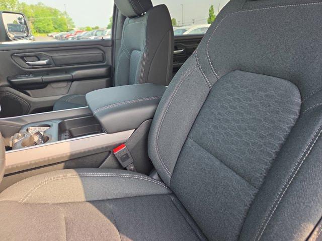 2026 RAM Ram 1500 RAM 1500 EXPRESS CREW CAB 4X4 57 BOX 2026 RAM Ram 1500 RAM 1500 EXPRESS CREW CAB 4X4 57 BOX