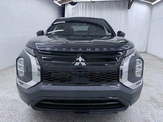 2026 Mitsubishi Outlander LE 1.5T S-AWC