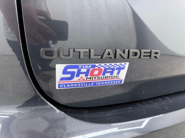 2026 Mitsubishi Outlander LE 1.5T S-AWC