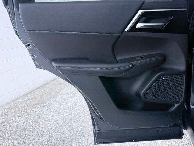 2026 Mitsubishi Outlander LE 1.5T S-AWC