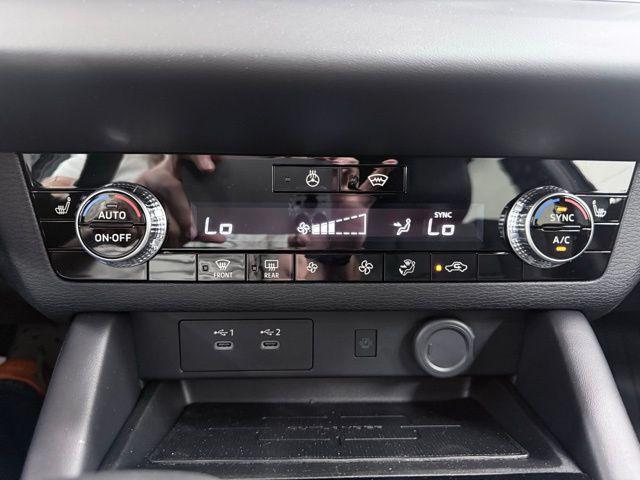 2026 Mitsubishi Outlander LE 1.5T S-AWC