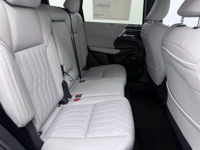 2026 Mitsubishi Outlander SEL 1.5T 2WD