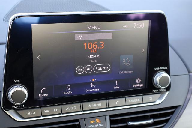 2025 Nissan Altima SV FWD