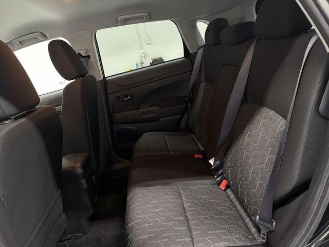 2026 Mitsubishi Outlander Sport 2.0 LE