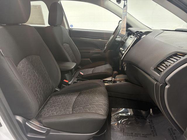 2026 Mitsubishi Outlander Sport 2.0 LE
