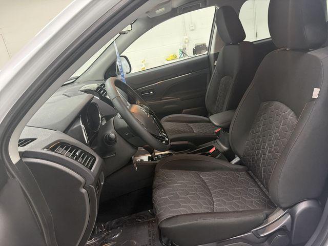 2026 Mitsubishi Outlander Sport 2.0 LE