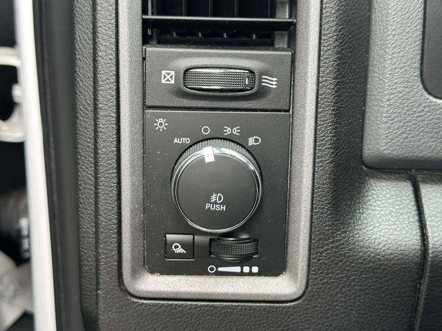 2019 Ram 1500 Classic Express Quad Cab 4x4 6'4" Box