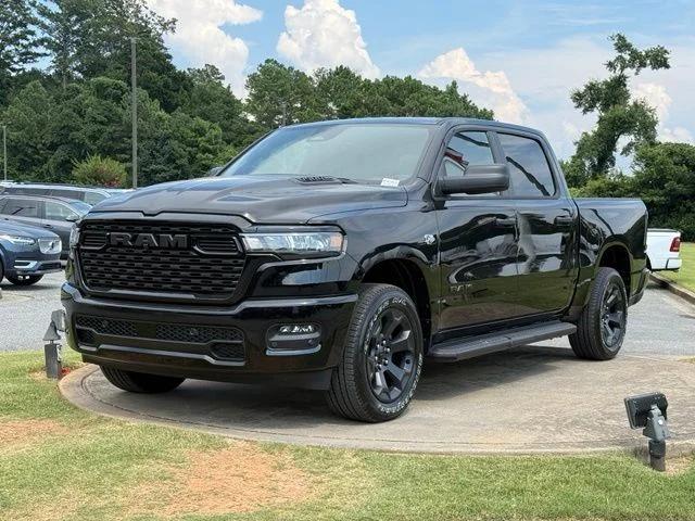2026 RAM 1500 RAM 1500 EXPRESS CREW CAB 4X4 57 BOX
