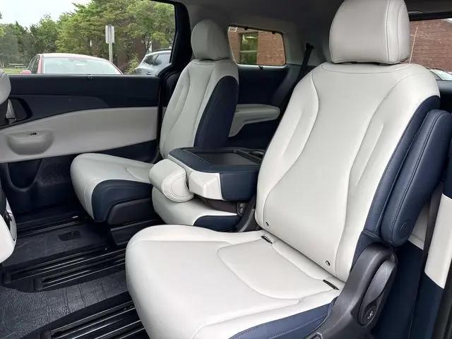 2026 Kia Carnival MPV EX