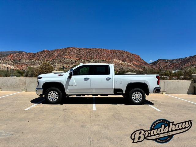 2026 Chevrolet Silverado 3500HD Crew Cab, Standard Bed, LTZ, 4WD